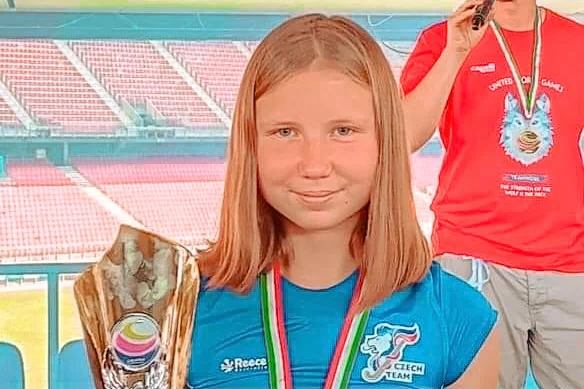 Kadaň má světovou šampionku! Lenka Ležalová je vítězkou světových her pozemních hokejistek do 16 let