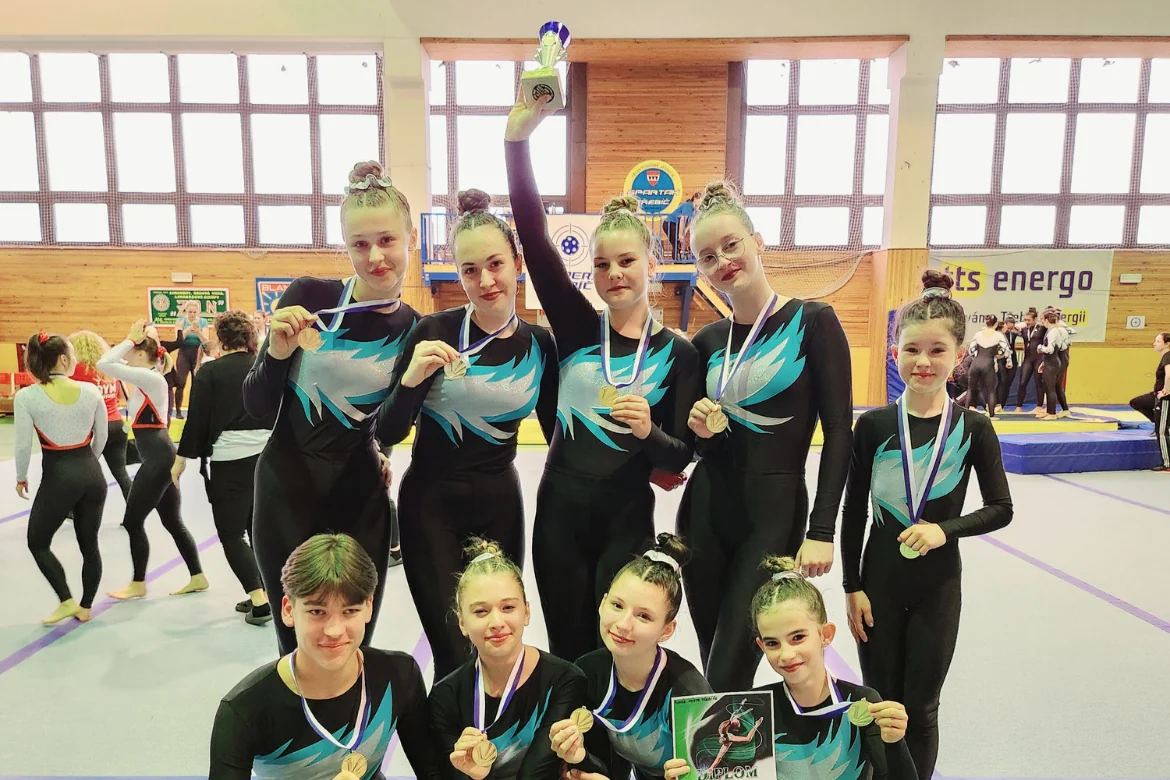 Kadaňská gymnastika oslavila před domácím závodem historický úspěch! Z Třebíče přivezla svůj první triumf